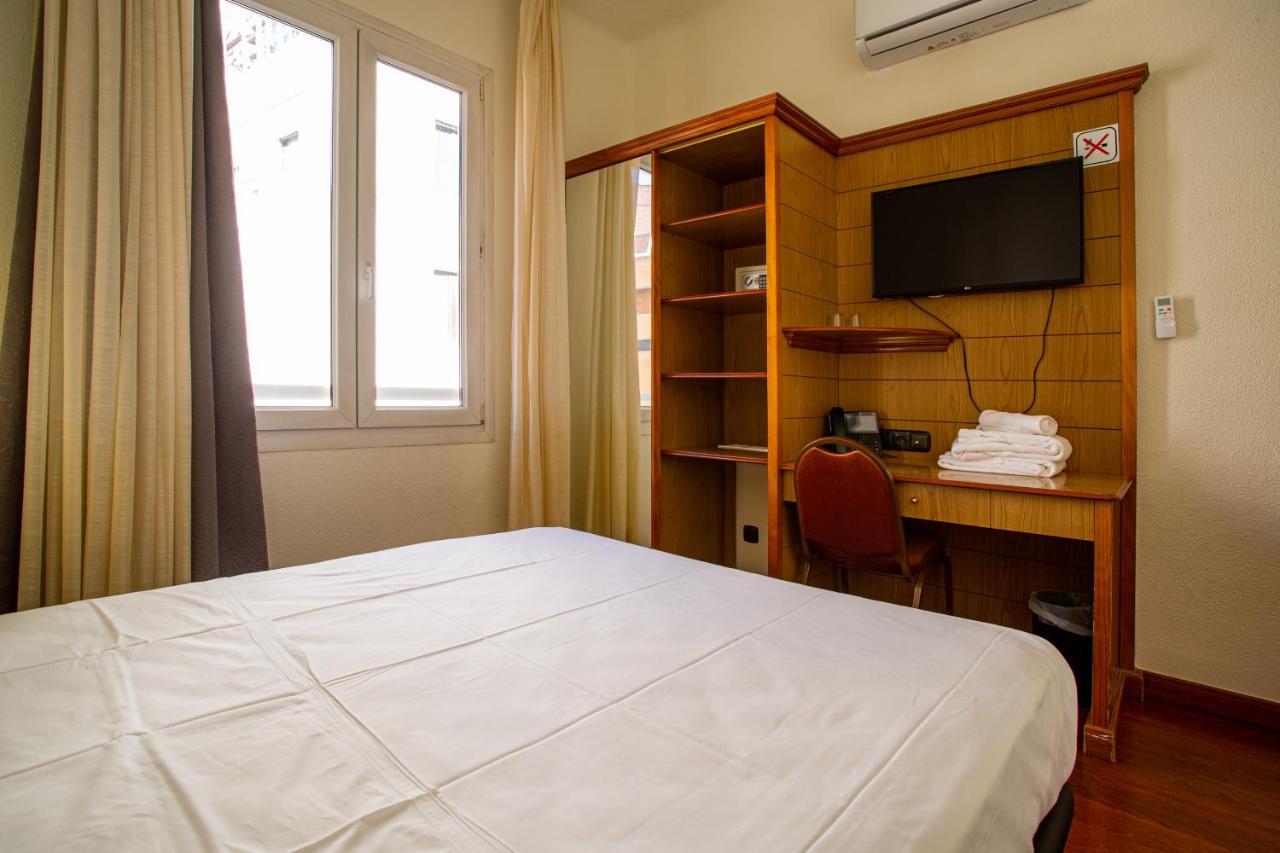 Negresco Gran Via Hotel Madrid Ngoại thất bức ảnh