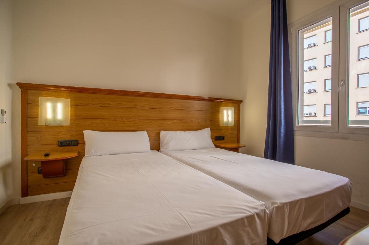 Negresco Gran Via Hotel Madrid Ngoại thất bức ảnh