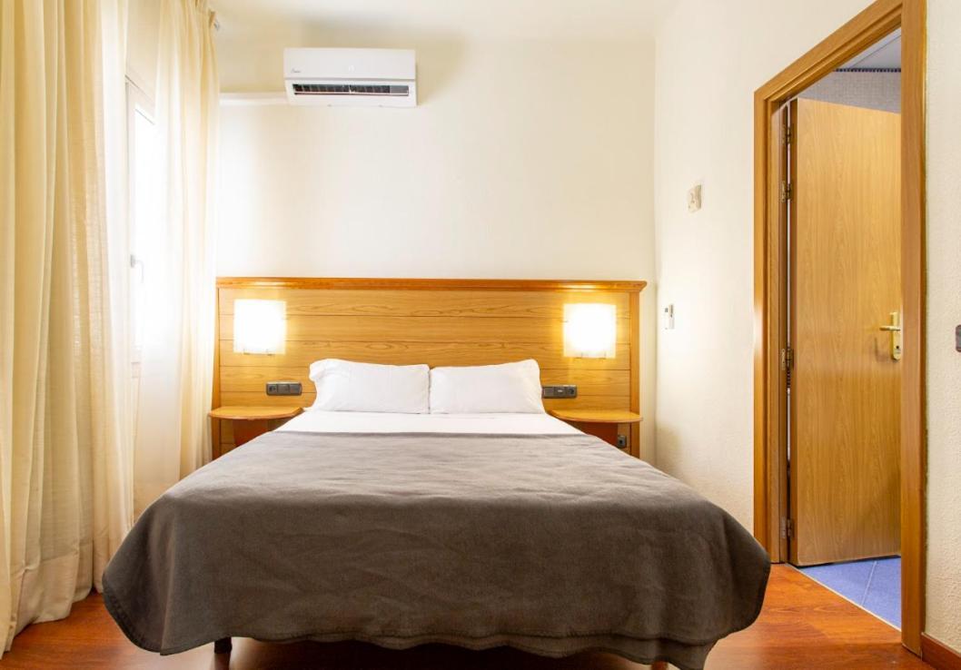 Negresco Gran Via Hotel Madrid Ngoại thất bức ảnh
